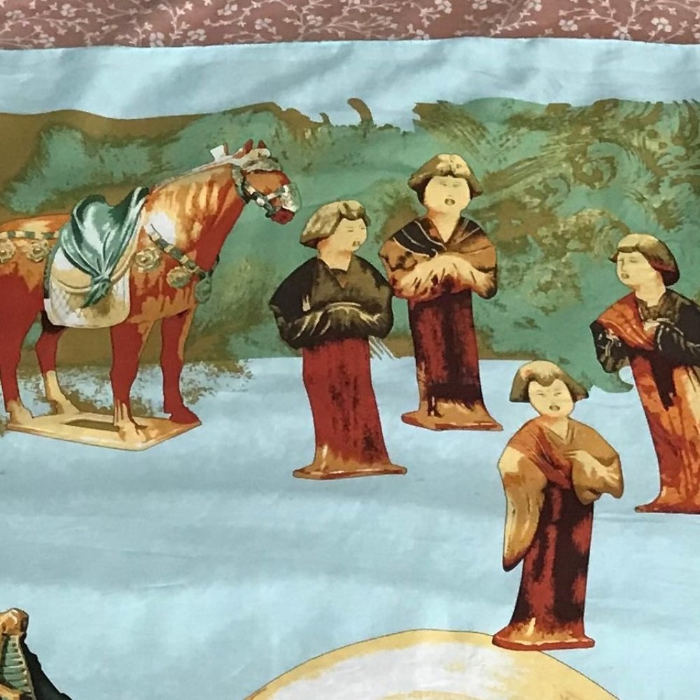Pure Chinese Silk Scarf - by Sheng Ren - Picture 3 of 7